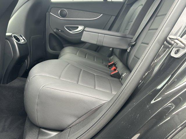 Photo of 2022 Black Mercedes-Benz GLC 300