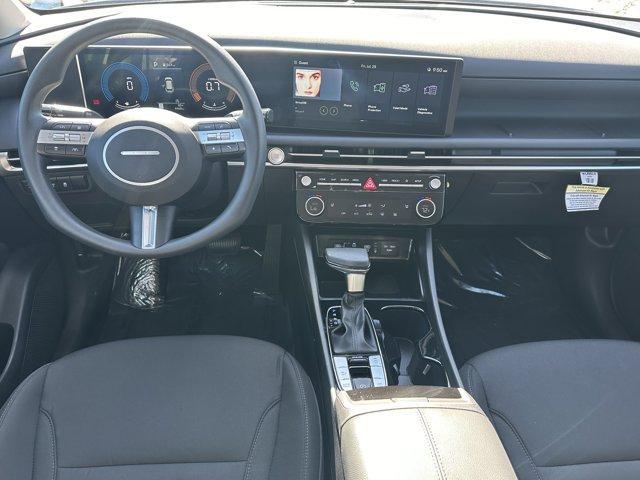 Photo of 2025 Serenity White Pearl Hyundai TUCSON