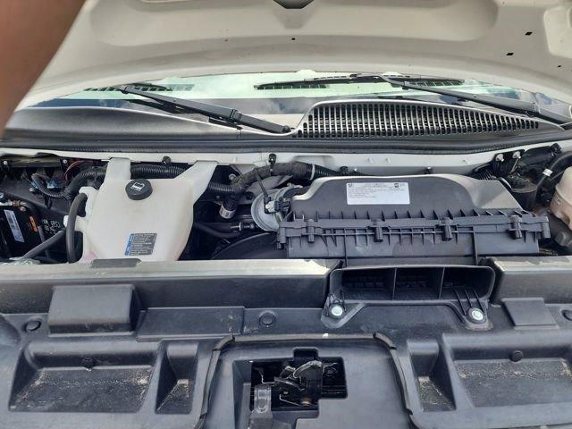 Photo of 2023 Summit White GMC Savana 2500