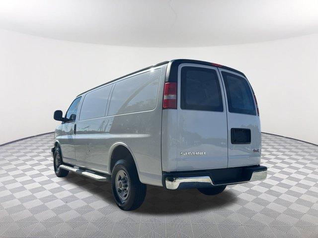 Photo of 2023 Summit White GMC Savana 2500