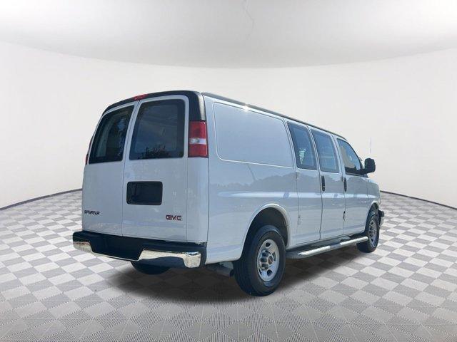 Photo of 2023 Summit White GMC Savana 2500