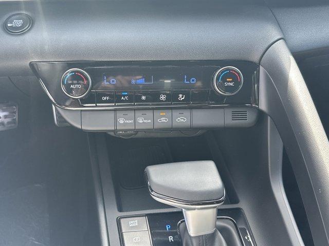 Photo of 2025 Gray Hyundai ELANTRA