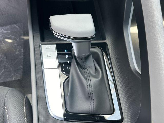 Photo of 2025 Metal Hyundai ELANTRA