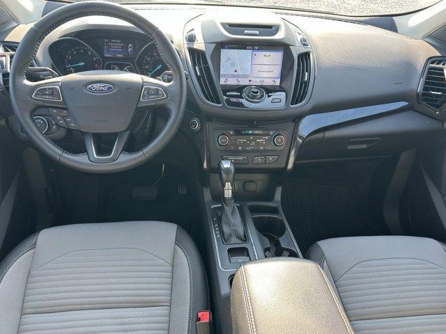 Photo of 2017 Shadow Black Ford Escape