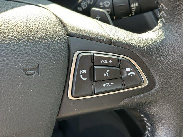 Photo of 2017 Shadow Black Ford Escape