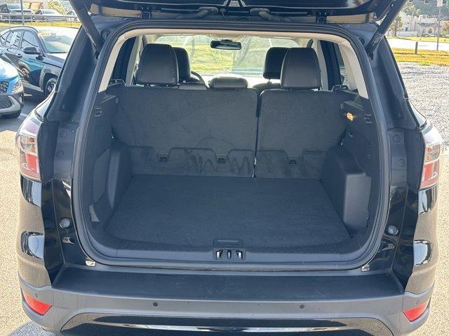 Photo of 2017 Shadow Black Ford Escape