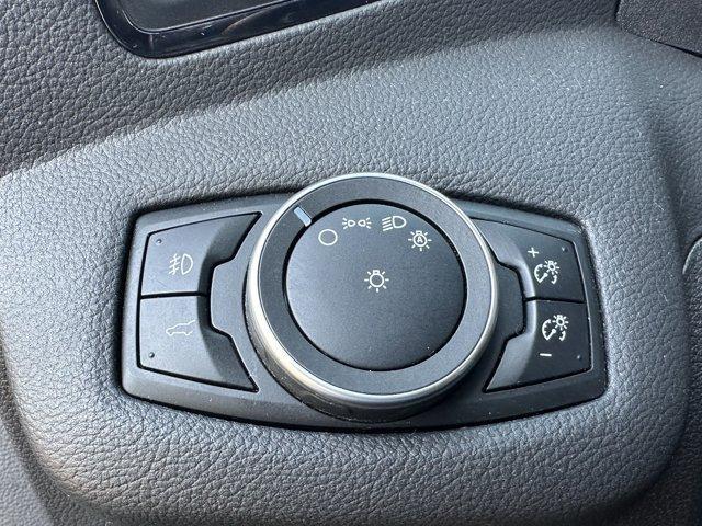 Photo of 2017 Shadow Black Ford Escape