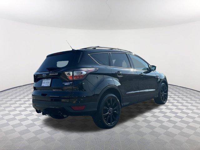 Photo of 2017 Shadow Black Ford Escape