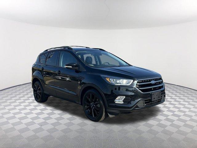 Photo of 2017 Shadow Black Ford Escape