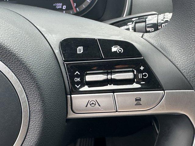 Photo of 2023 Shimmering Silver Hyundai TUCSON