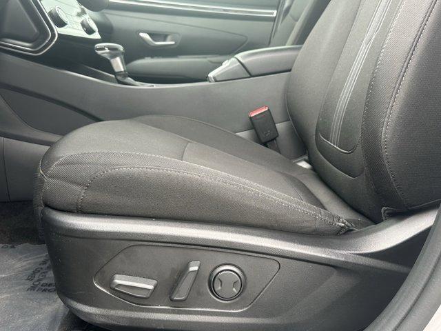 Photo of 2023 Shimmering Silver Hyundai TUCSON