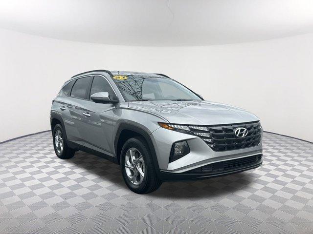 Photo of 2023 Shimmering Silver Hyundai TUCSON
