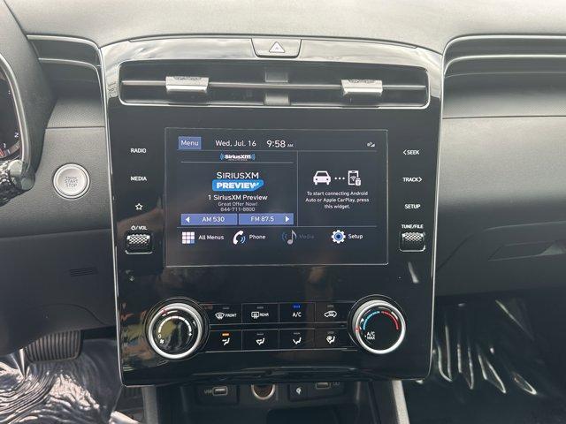Photo of 2023 Shimmering Silver Hyundai TUCSON
