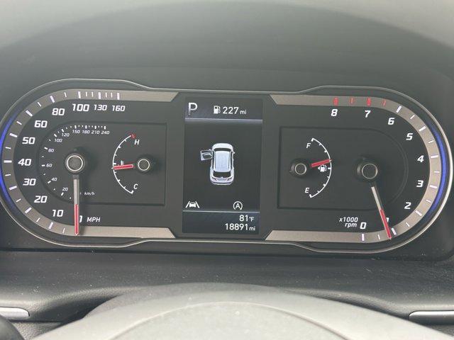 Photo of 2023 Shimmering Silver Hyundai TUCSON