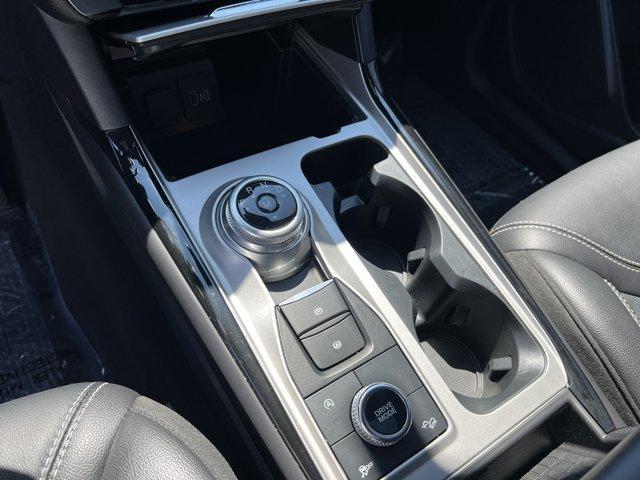 Photo of 2023 Carbonized Gray Metallic Ford Explorer