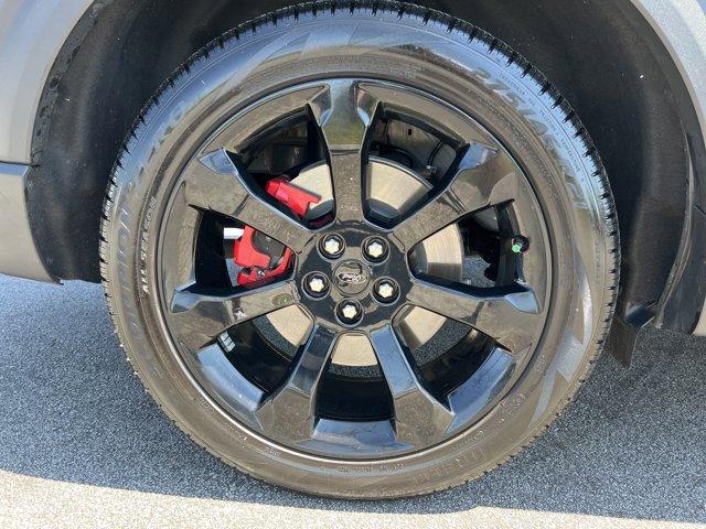 Photo of 2023 Carbonized Gray Metallic Ford Explorer