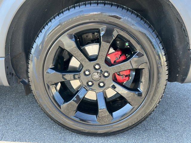 Photo of 2023 Carbonized Gray Metallic Ford Explorer