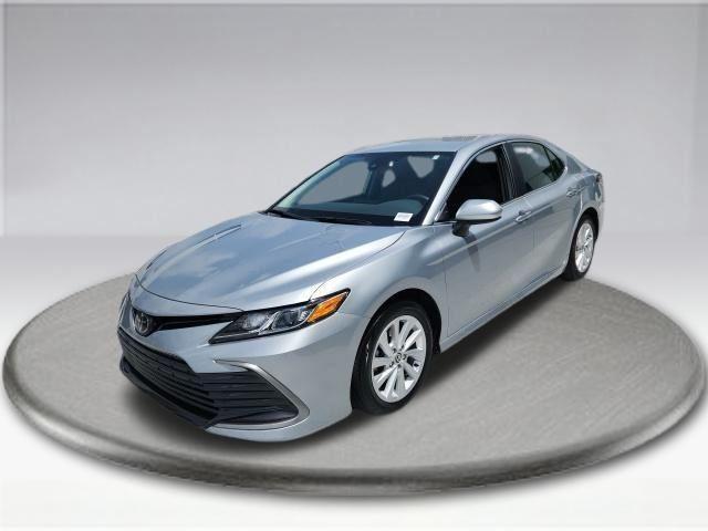 Photo of 2023 Celestial Silver Metallic Toyota Camry