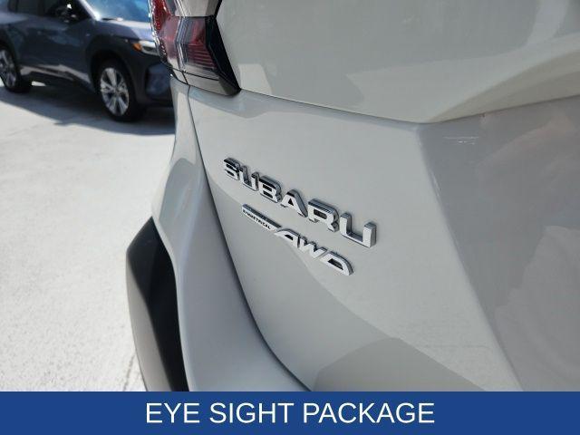 Photo of 2023 Crystal White Pearl Subaru Outback