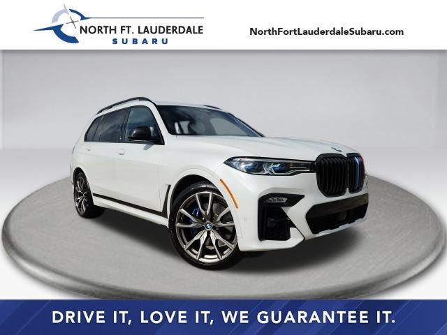 2022 BMW X7