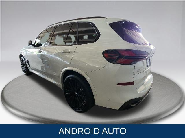 Photo of 2024 Alpine White BMW X5