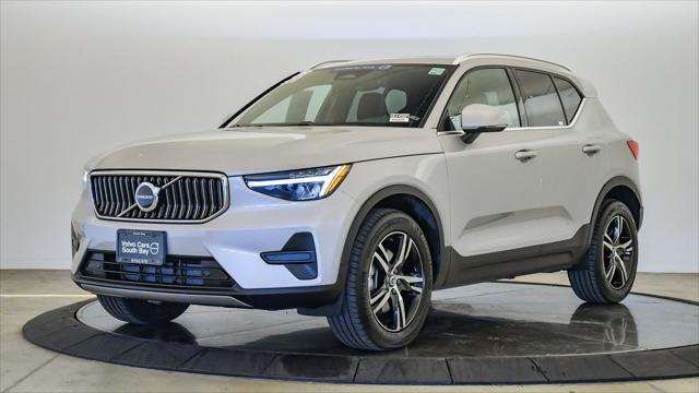 2025 Volvo XC40