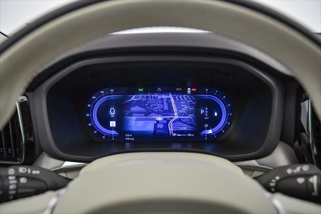 Photo of 2025 Platinum Grey Volvo XC60