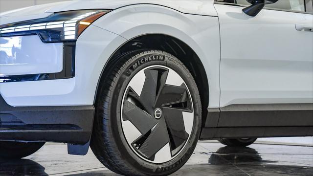 Photo of 2025 Cloud Volvo EX30