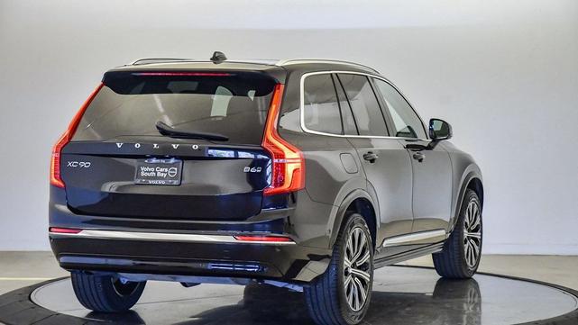 Photo of 2025 Onyx Black Volvo XC90