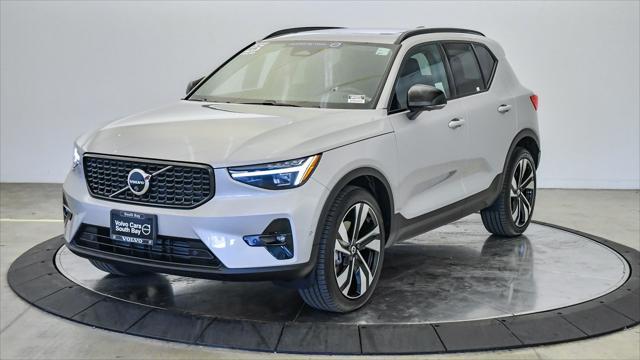 2025 Volvo XC40