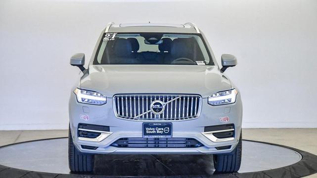 Photo of 2024 Vapour Grey Metallic Volvo XC90 Recharge Plug-In Hybrid