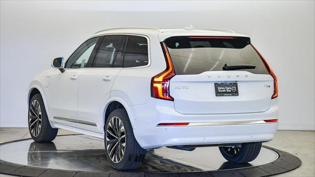 Photo of 2025 Crystal White Volvo XC90 Plug-In Hybrid