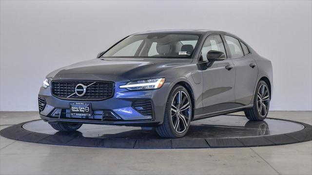 2022 Volvo S60 Recharge Plug-in Hybrid