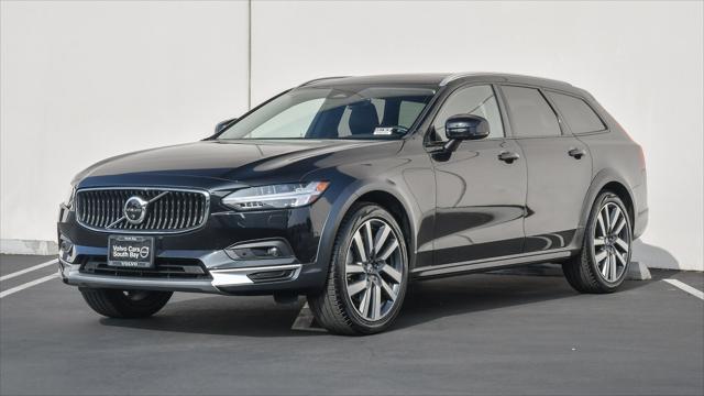 2022 Volvo V90 Cross Country