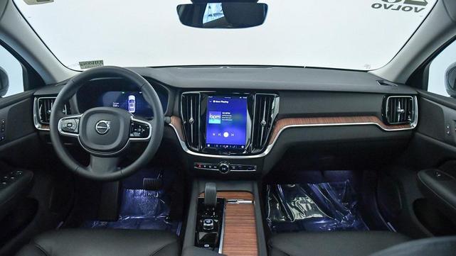 Photo of 2025 Onyxblack Volvo S60