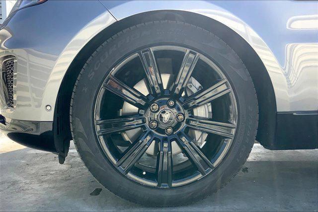 Photo of 2022 Gray Land Rover Range Rover Sport