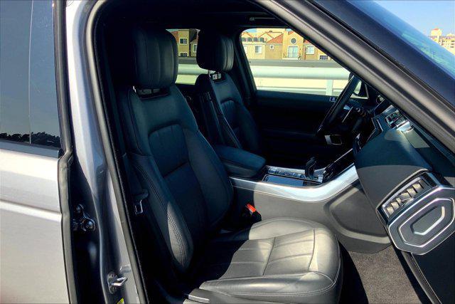 Photo of 2022 Gray Land Rover Range Rover Sport