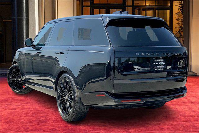 Photo of 2025 Black Land Rover Range Rover