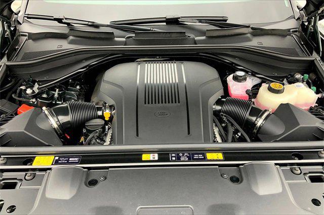 Photo of 2025 Green Land Rover Range Rover