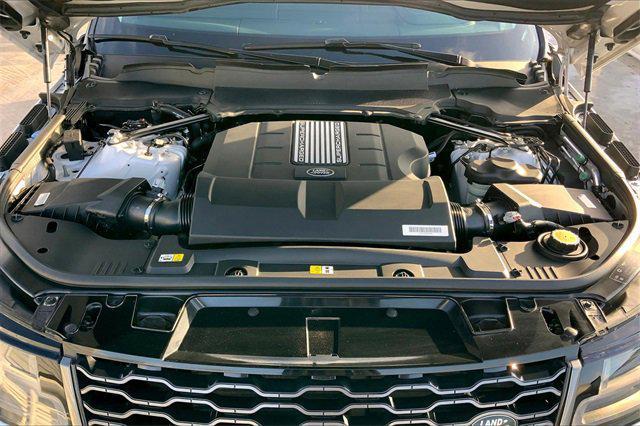 Photo of 2022 White Land Rover Range Rover Sport