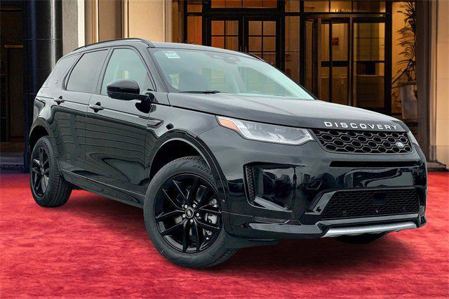 Photo of 2025 Santorini Black Metallic Land Rover Discovery Sport