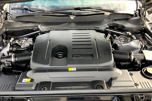 Photo of 2022 Eiger Grey Metallic Land Rover Range Rover Sport