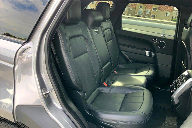 Photo of 2022 Eiger Grey Metallic Land Rover Range Rover Sport