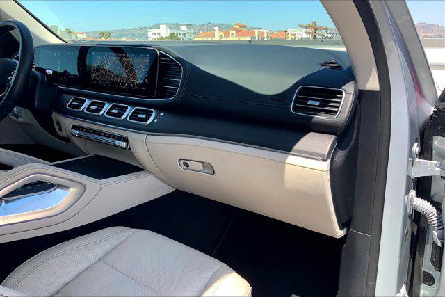 Photo of 2022 Cirrus Silver Metallic Mercedes-Benz GLS 450