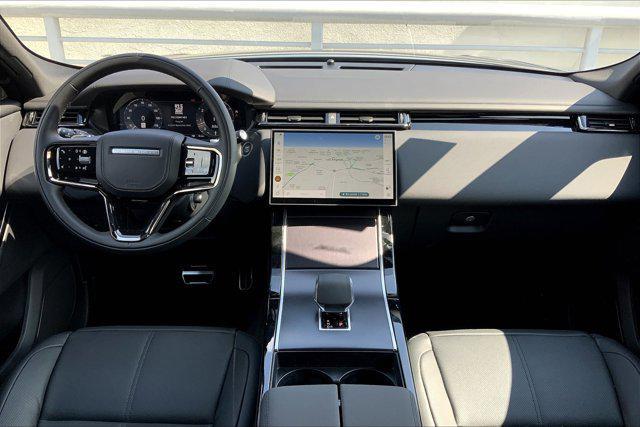 Photo of 2026 Santorini Black Metallic Land Rover Range Rover Velar