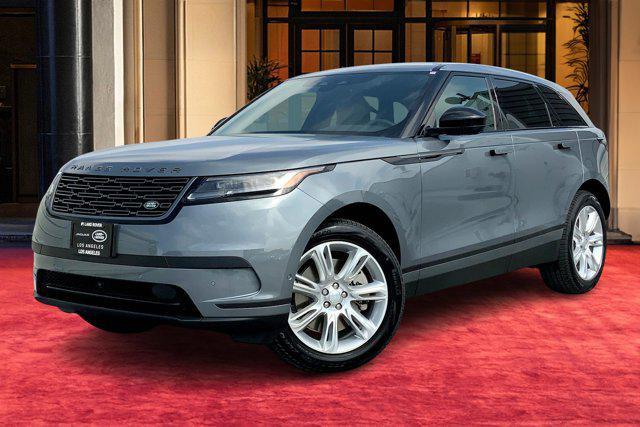 Photo of 2026 Zadar Grey Premium Metallic Land Rover Range Rover Velar