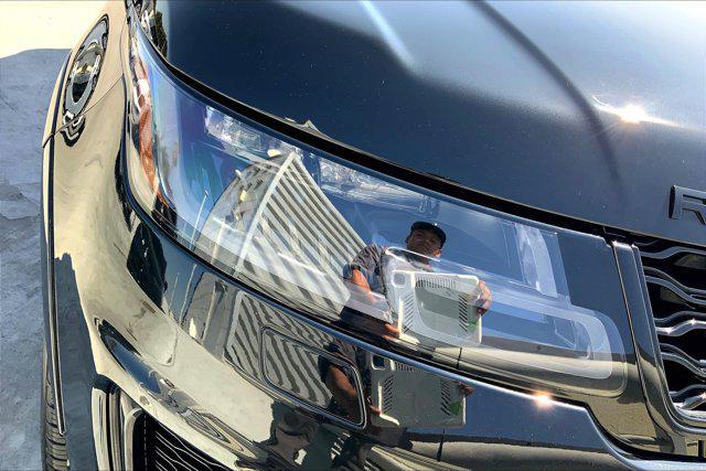 Photo of 2020 Black Land Rover Range Rover Sport