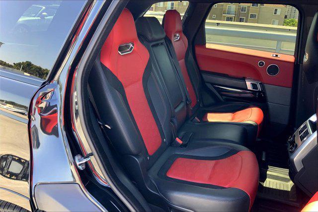 Photo of 2020 Black Land Rover Range Rover Sport