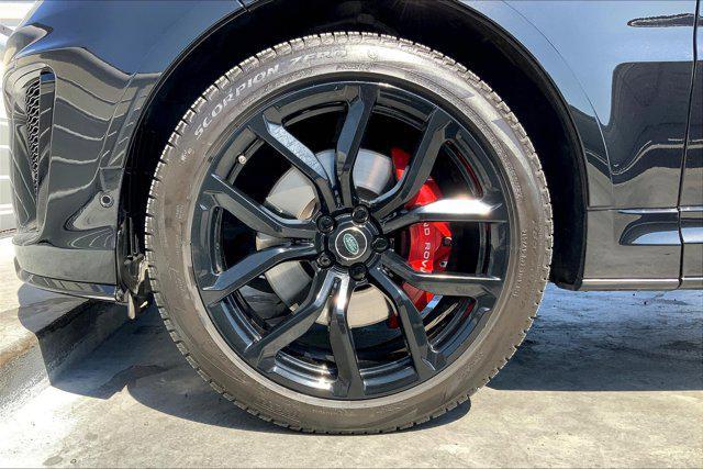 Photo of 2020 Black Land Rover Range Rover Sport