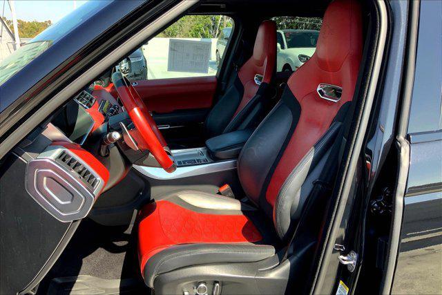 Photo of 2020 Black Land Rover Range Rover Sport